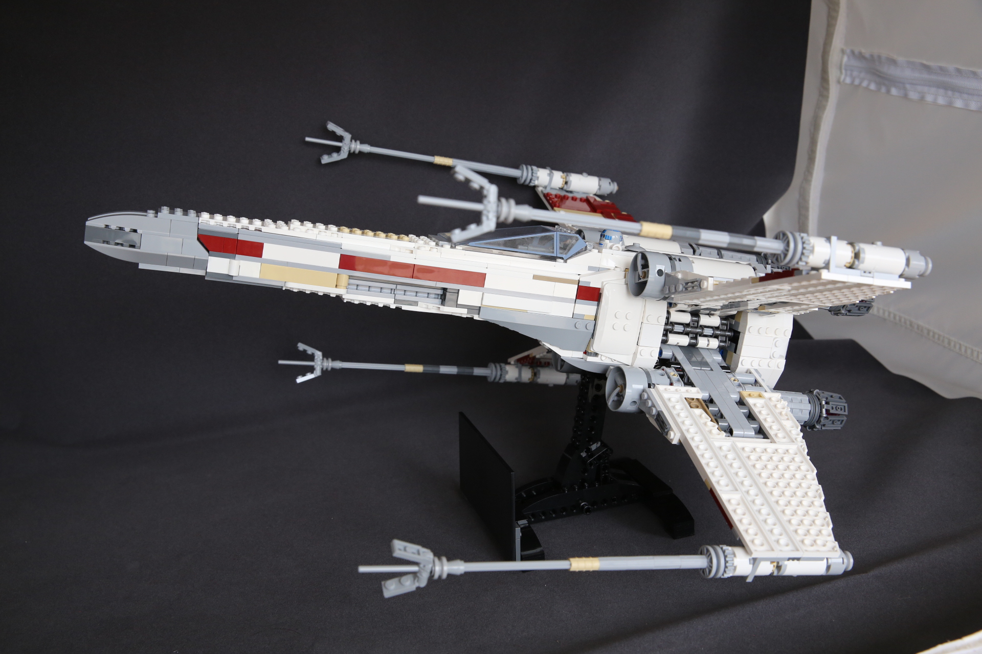 Review: 10240 Red Five X-wing Starfighter - FBTB