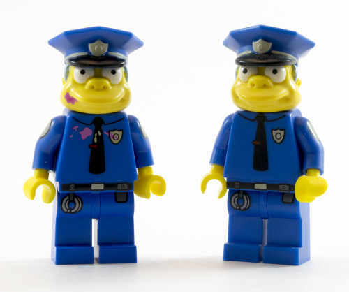 71016 Police Chief Wiggum Comparison